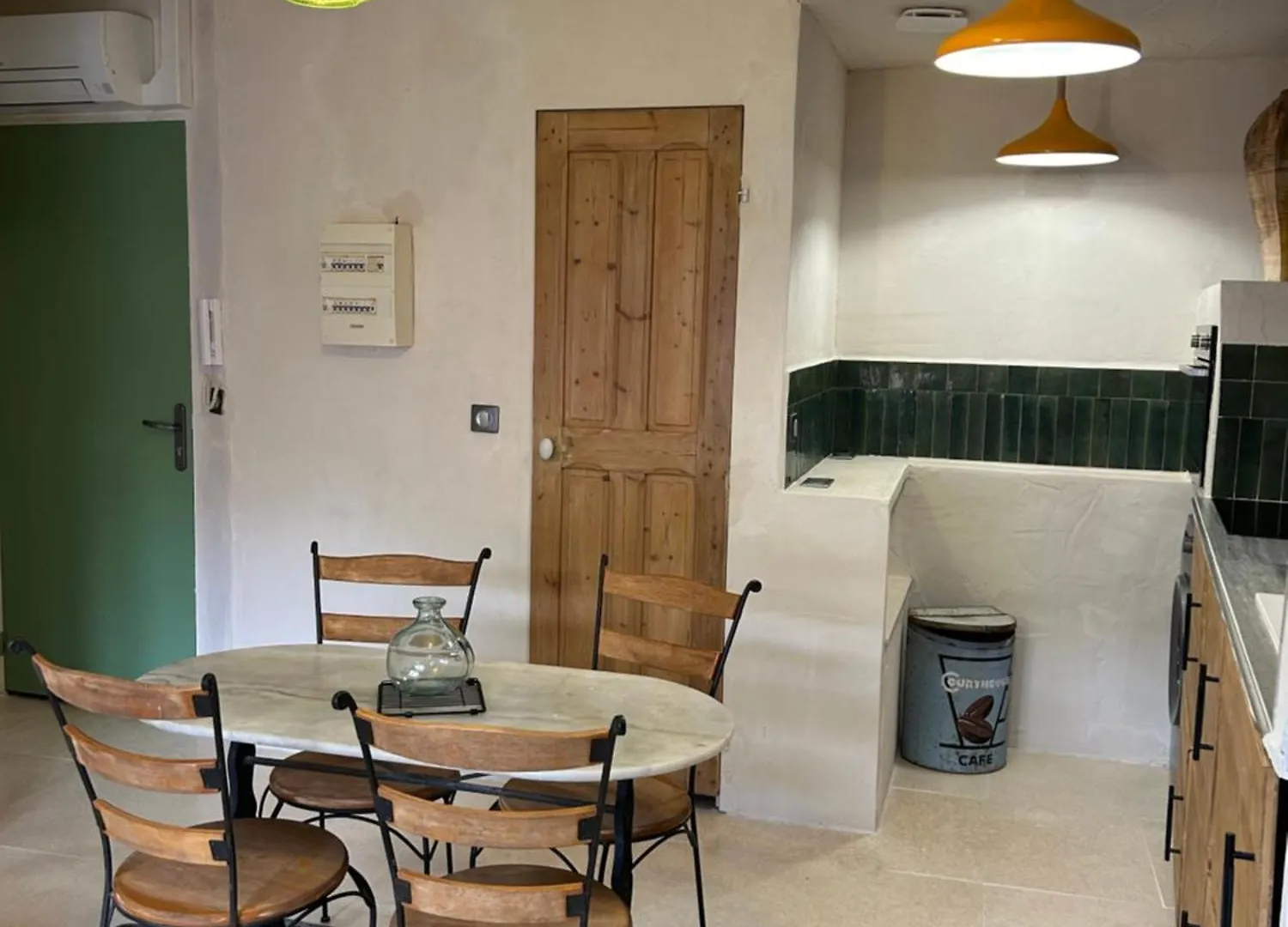 Appartement Lumineux Avignon Intra-Muros Au Calme 0*,